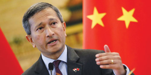 وزير خارجية سنغافورة يحذر من أزمة بآسيا جراء حرب إيران 