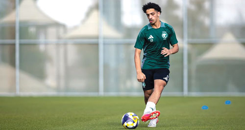 أخضر الـ(16) يبدأ تمارينه في معسكر الطائف 