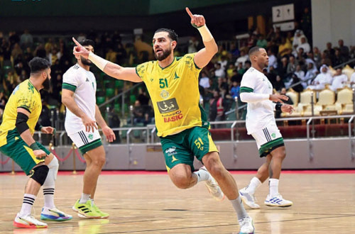 «الزلفي والوحدة والنور والخليج» إلى نصف نهائي كرة اليد 