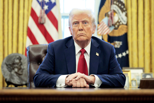 طباطبائي: لن نفتح مضيق هرمز إلا بعد التعويض 