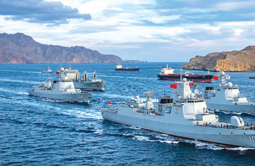 عُمان تجتمع مع إيران لبحث ضمان انسيابية المرور في هرمز 