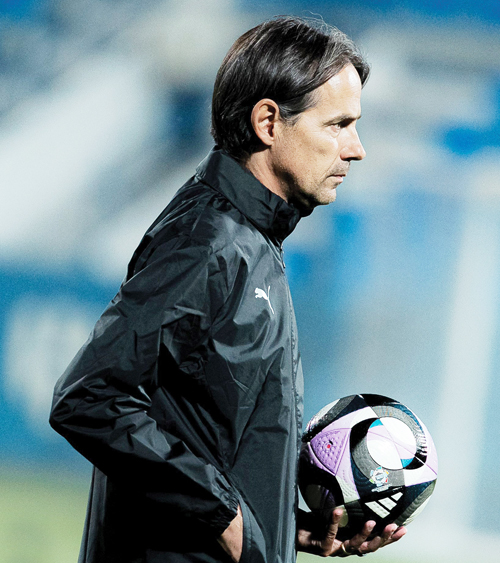 انزاغي أراح لاعبيه أمس ويفتح اليوم ملف نخبة آسيا